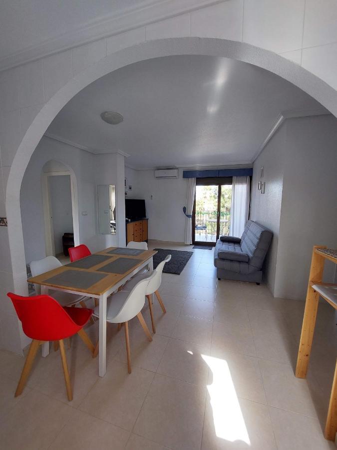 Apartment L.a. *